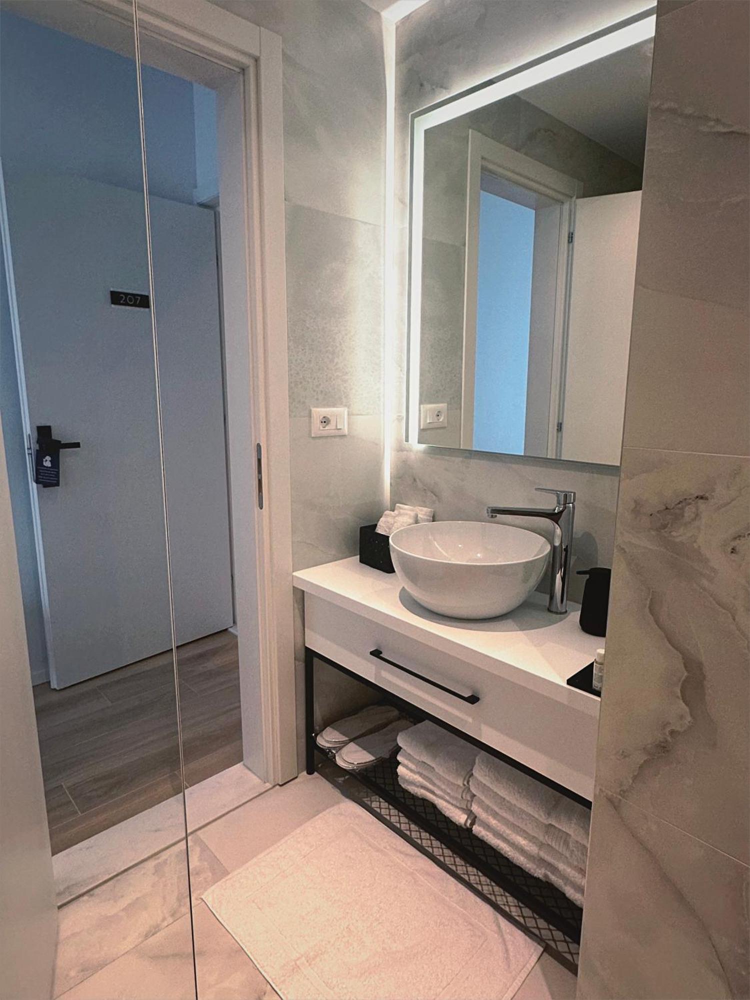 Hotel Vila 19 ديرمي المظهر الخارجي الصورة