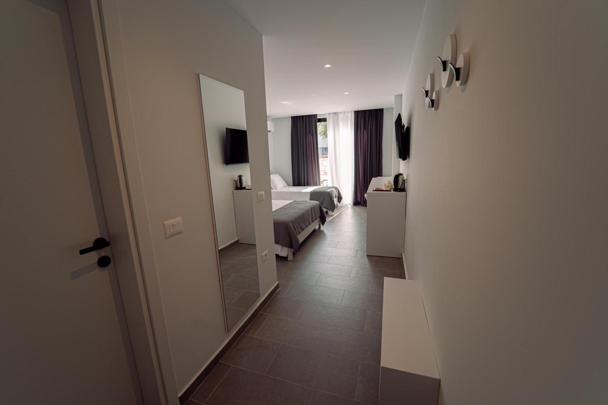 Hotel Vila 19 ديرمي المظهر الخارجي الصورة